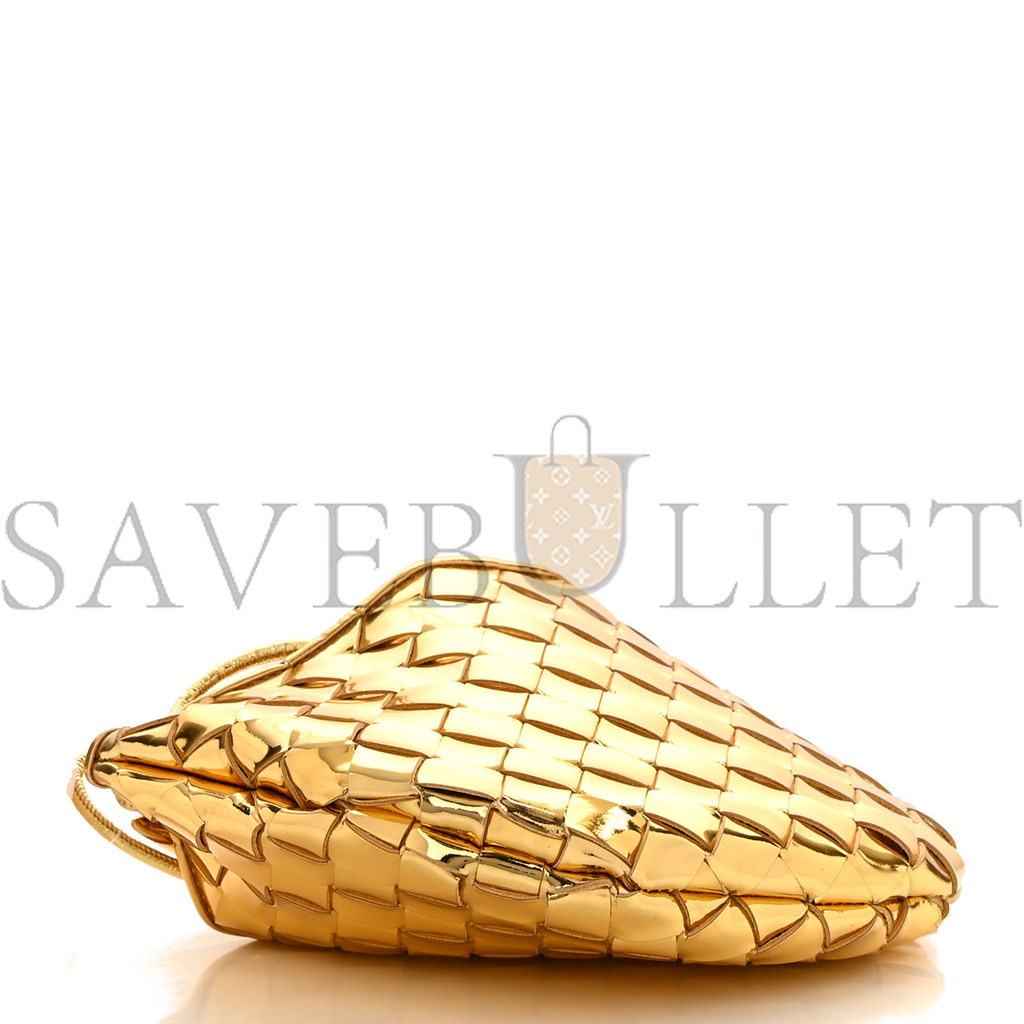 BOTTEGA VENETA MIRROR LAMINATED NAPPA INTRECCIATO MINI SARDINE BAG GOLD (20*14*3cm) BOTTEGA VENETA MIRROR LAMINATED NAPPA INTRECCIATO MINI SARDINE BAG GOLD (20*14*3cm)